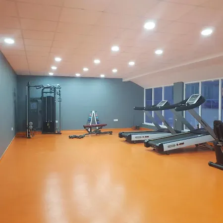 Luxury 1plus1 Apt With Free Parking Apartamento